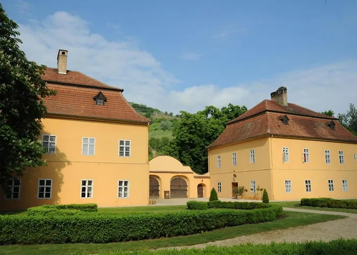 Rákóczi-dessewffy Kastély Villa